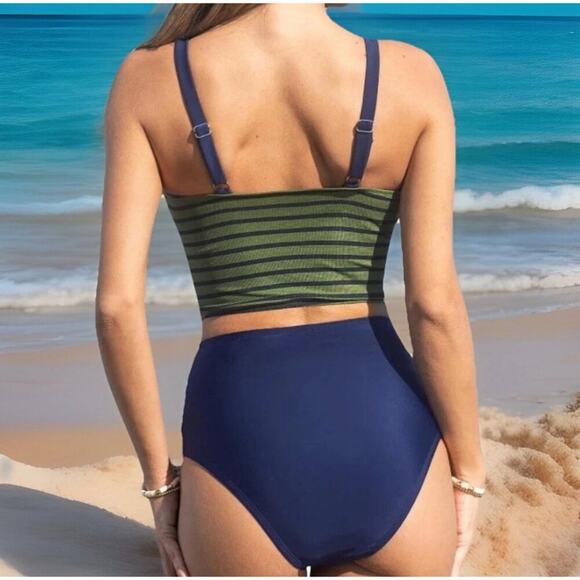 Cupshe Women’s 2-Piece Swimsuit M Green Blue Striped Crop Top High Waisted Bikin - Picture 3 of 9
